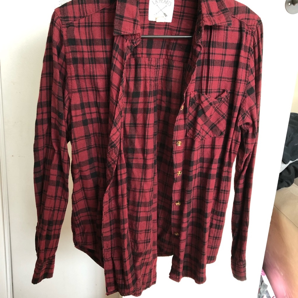 Red and black flannel size: S MAKE AN OFFER